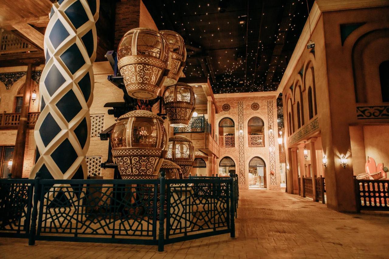 Karavansaray Turkistan Harbour Hotel -Flying Theatre Access Екстер'єр фото The Palace Downtown